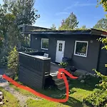 Ξενοδοχείο Vestre Haugen House Sentralt Gratis Privat Parkering