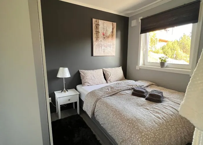Vestre Haugen House Sentralt Gratis Privat Parkering 3* Осло