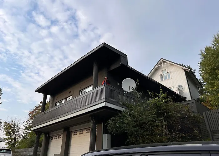 Отель Vestre Haugen House Sentralt Gratis Privat Parkering